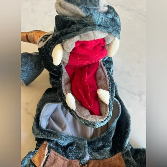 FAO Schwarz Dragon costume 5T - Picture 4 of 14